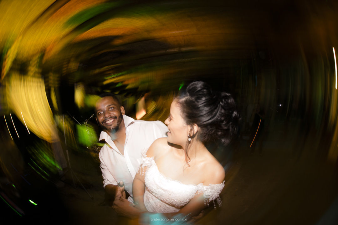 Foto CASAMENTO DE EVERTON E BEATRIZ - ILHA DA GIPÓIA - ANGRA DOS REIS-RJ Foto CASAMENTO DE EVERTON E BEATRIZ - ILHA DA GIPÓIA - ANGRA DOS REIS-RJ - Imagem 74