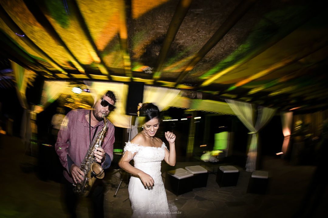 Foto CASAMENTO DE EVERTON E BEATRIZ - ILHA DA GIPÓIA - ANGRA DOS REIS-RJ Foto CASAMENTO DE EVERTON E BEATRIZ - ILHA DA GIPÓIA - ANGRA DOS REIS-RJ - Imagem 73