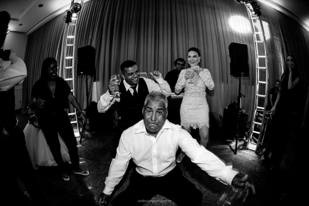 Foto CASAMENTO DE HUDSON E THAINÁ - ITE CLUBE AQUIDABÃ - ANGRA DOS REIS-RJ Foto CASAMENTO DE HUDSON E THAINÁ - ITE CLUBE AQUIDABÃ - ANGRA DOS REIS-RJ - Imagem 60