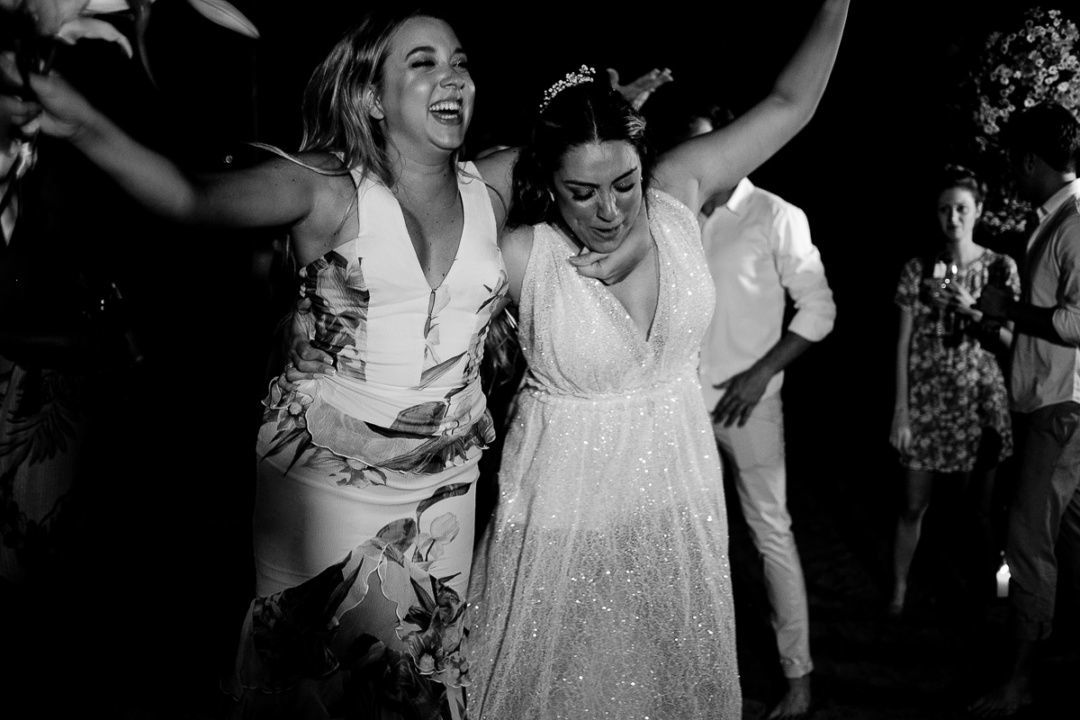 Foto CASAMENTO DE PEDRO E STHEPHANY | PARATY-RJ Foto CASAMENTO DE PEDRO E STHEPHANY | PARATY-RJ - Imagem 67