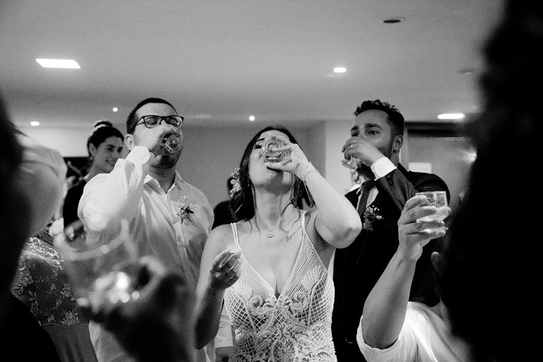 Foto CASAMENTO DE MATHEUS E FLÁVIA | MANGARATIBA - RJ Foto CASAMENTO DE MATHEUS E FLÁVIA | MANGARATIBA - RJ - Imagem 88
