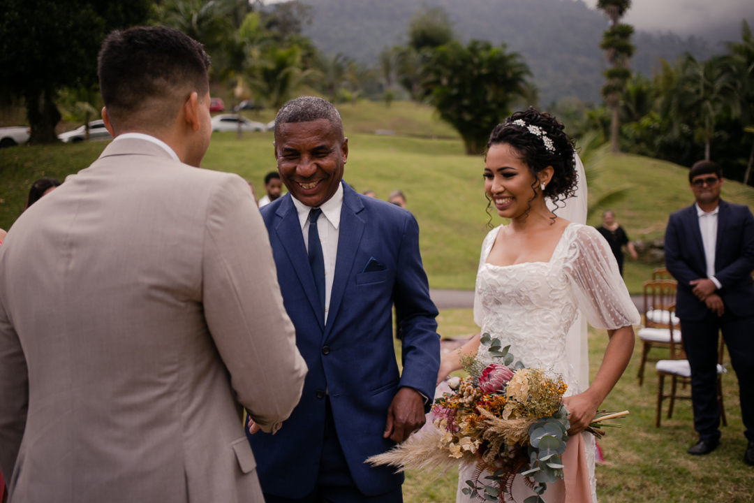 Foto CASAMENTO DE LAYLA E JOÃO VITOR | ANGRA DOS REIS-RJ Foto CASAMENTO DE LAYLA E JOÃO VITOR | ANGRA DOS REIS-RJ - Imagem 86