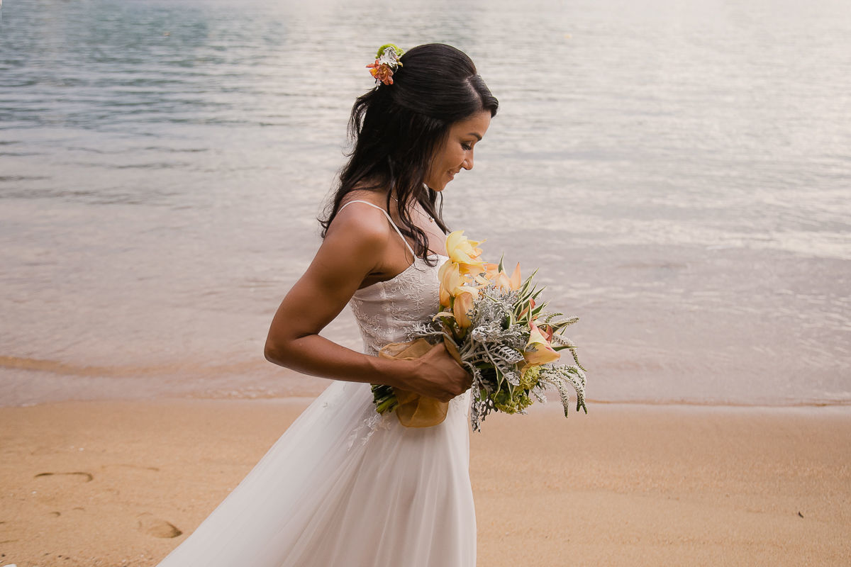 Foto CASAMENTO DE ANINHA E LÉO | ILHA DA GIPÓPIA - ANGRA DOS REIS Foto CASAMENTO DE ANINHA E LÉO | ILHA DA GIPÓPIA - ANGRA DOS REIS - Imagem 76