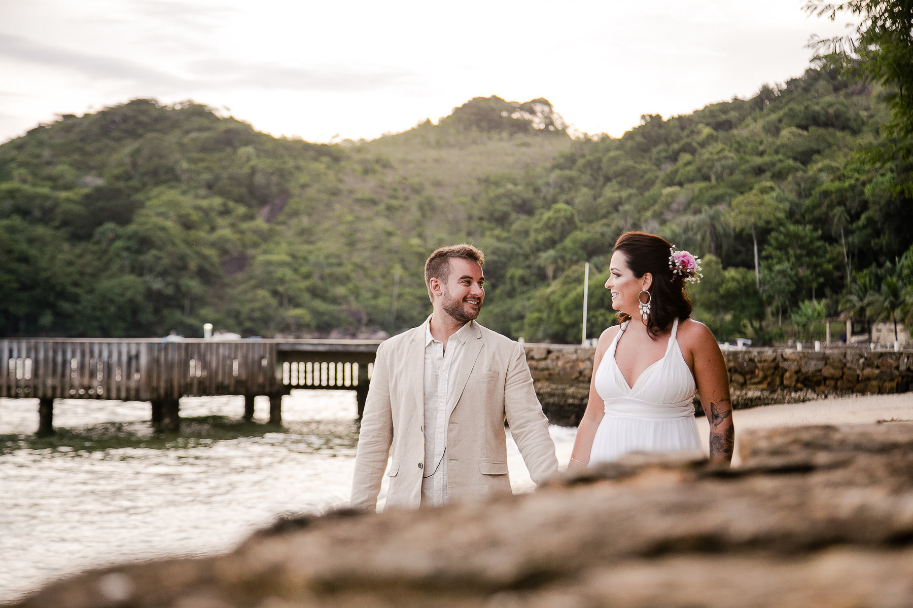 Foto CASAMENTO DE GUILHERME E THAYS | ILHA COMPRIDA - ANGRA DOS REIS-RJ Foto CASAMENTO DE GUILHERME E THAYS | ILHA COMPRIDA - ANGRA DOS REIS-RJ - Imagem 64