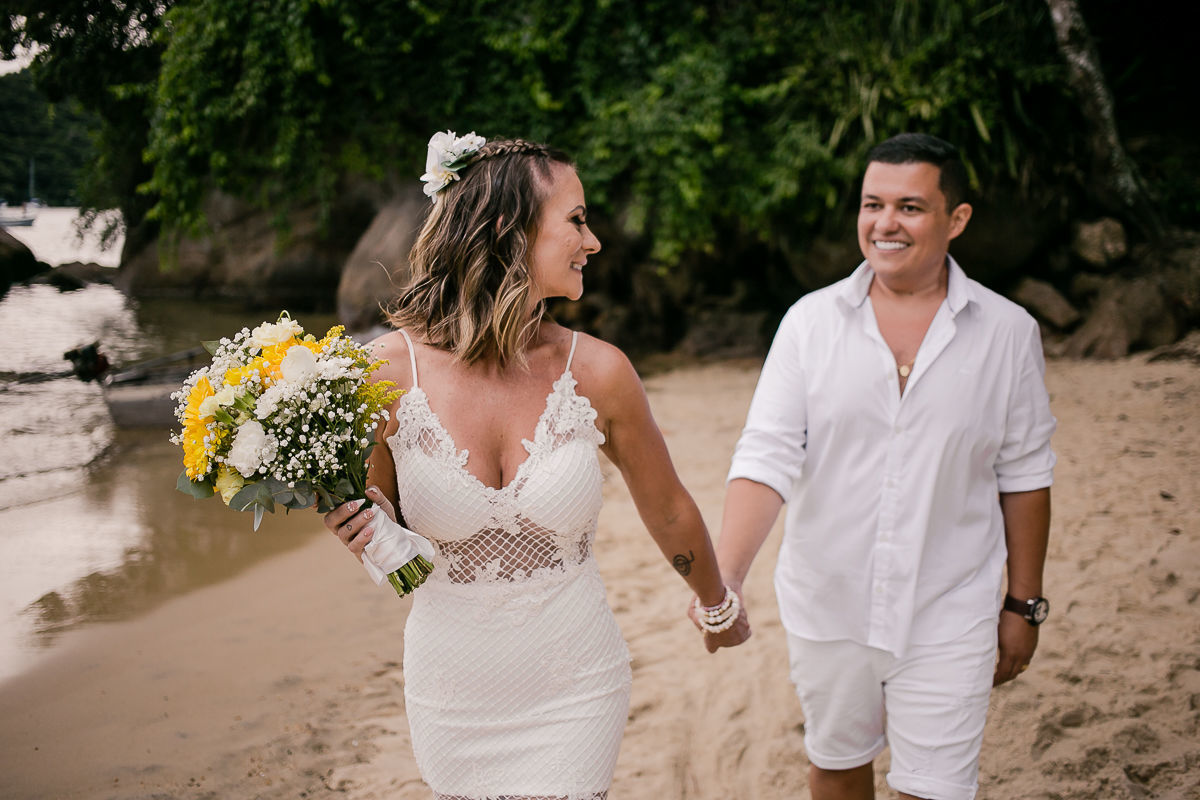 Foto CASAMENTO DE JORGINHO E CAMILA | ILHA GRANDE -RJ Foto CASAMENTO DE JORGINHO E CAMILA | ILHA GRANDE -RJ - Imagem 74
