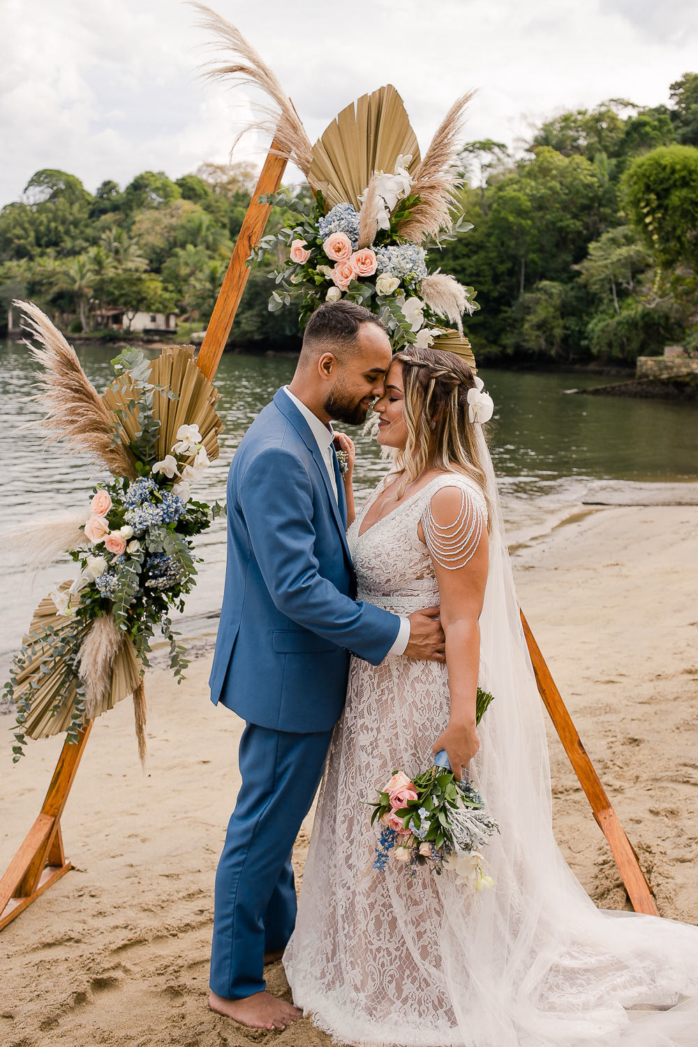 Foto CASAMENTO DE NATAN E DAIELLE | ANGRA DOS REIS - RJ Foto CASAMENTO DE NATAN E DAIELLE | ANGRA DOS REIS - RJ - Imagem 66
