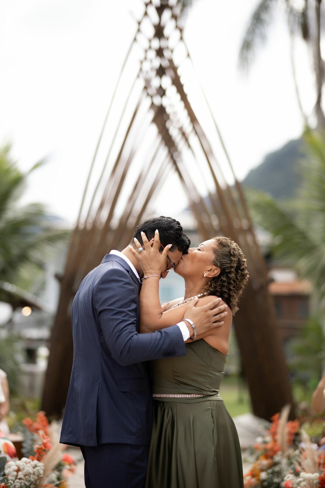Foto CASAMENTO DE KÉSSIA E FELIPE | PARATY - RIO DE JANEIRO Foto CASAMENTO DE KÉSSIA E FELIPE | PARATY - RIO DE JANEIRO - Imagem 26