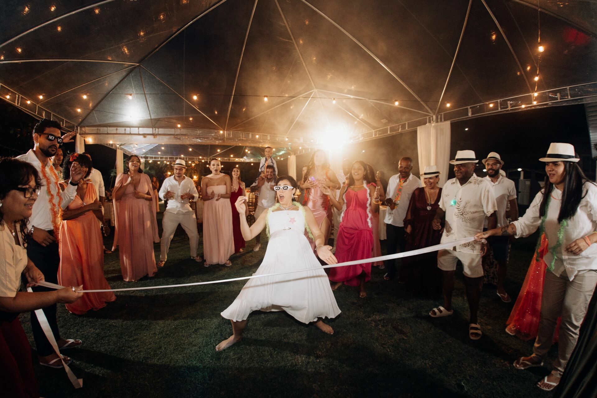 Foto CASAMENTO DE KÉSSIA E FELIPE | PARATY - RIO DE JANEIRO Foto CASAMENTO DE KÉSSIA E FELIPE | PARATY - RIO DE JANEIRO - Imagem 55