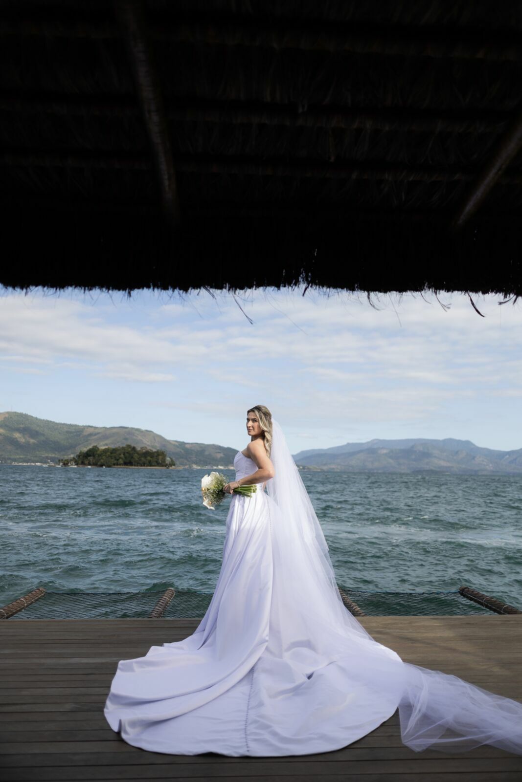 Foto CASAMENTO DE RAYANA E SILVESTRE | ANGRA DOS REIS-RJ - Imagem 17