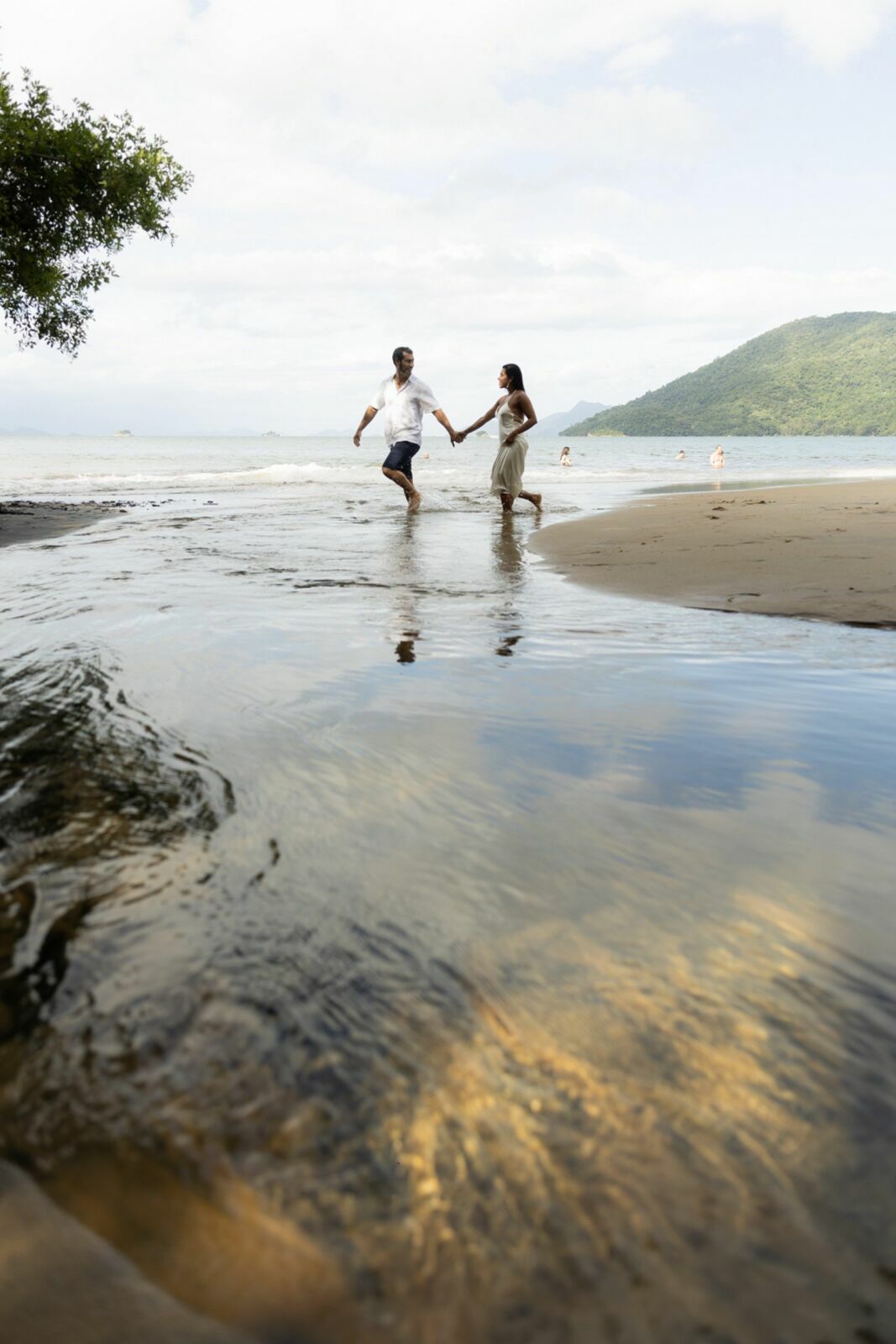 Foto ISABEL E FELIPE | PRÉ WEDDING - ILHA GRANDE - RJ Foto ISABEL E FELIPE | PRÉ WEDDING - ILHA GRANDE - RJ - Imagem 16