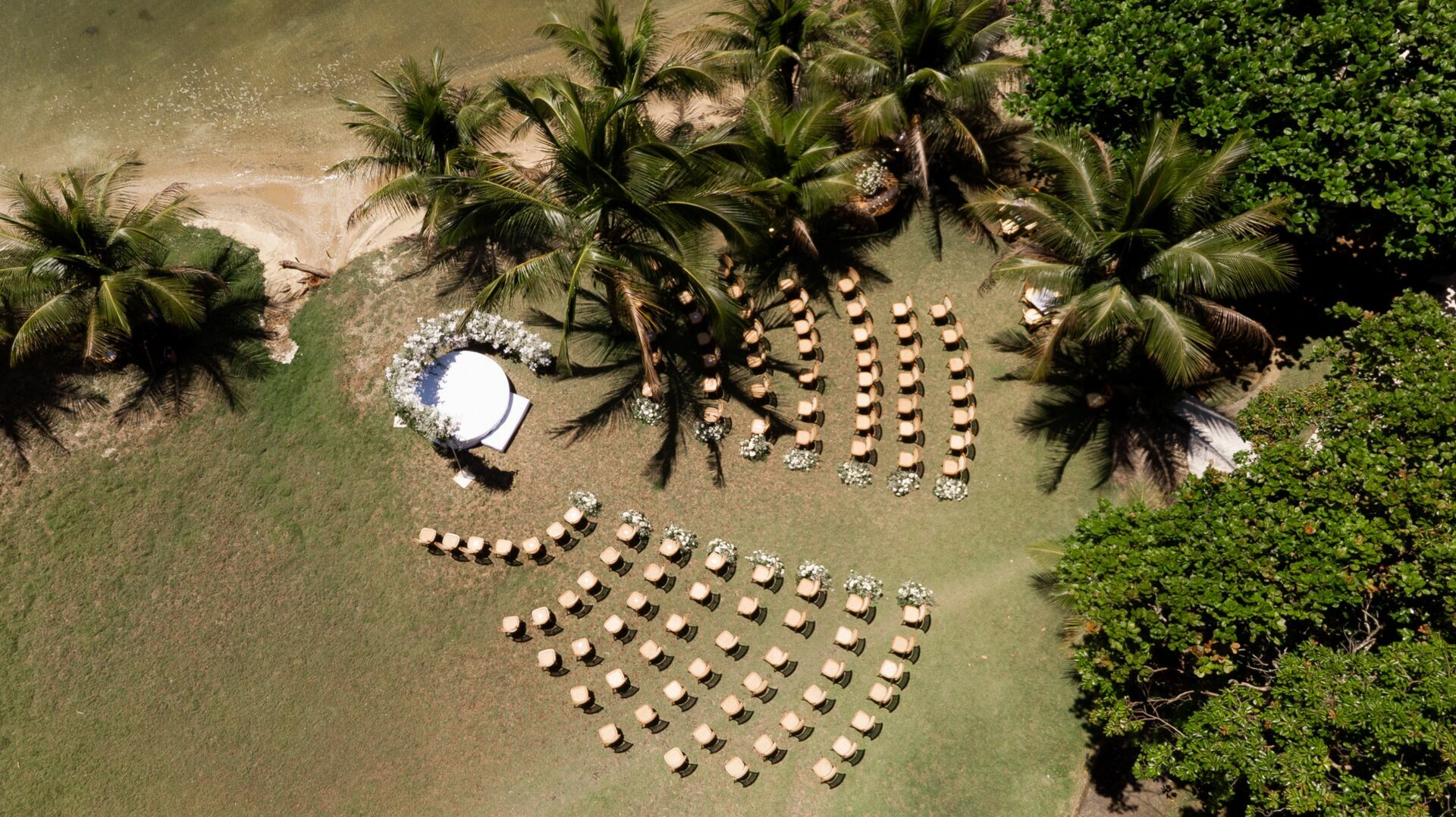 Foto CASAMENTO DE GUTO E ISA | ILHA DA CAEIRA - ANGRA DOS REIS -RJ - Imagem 3