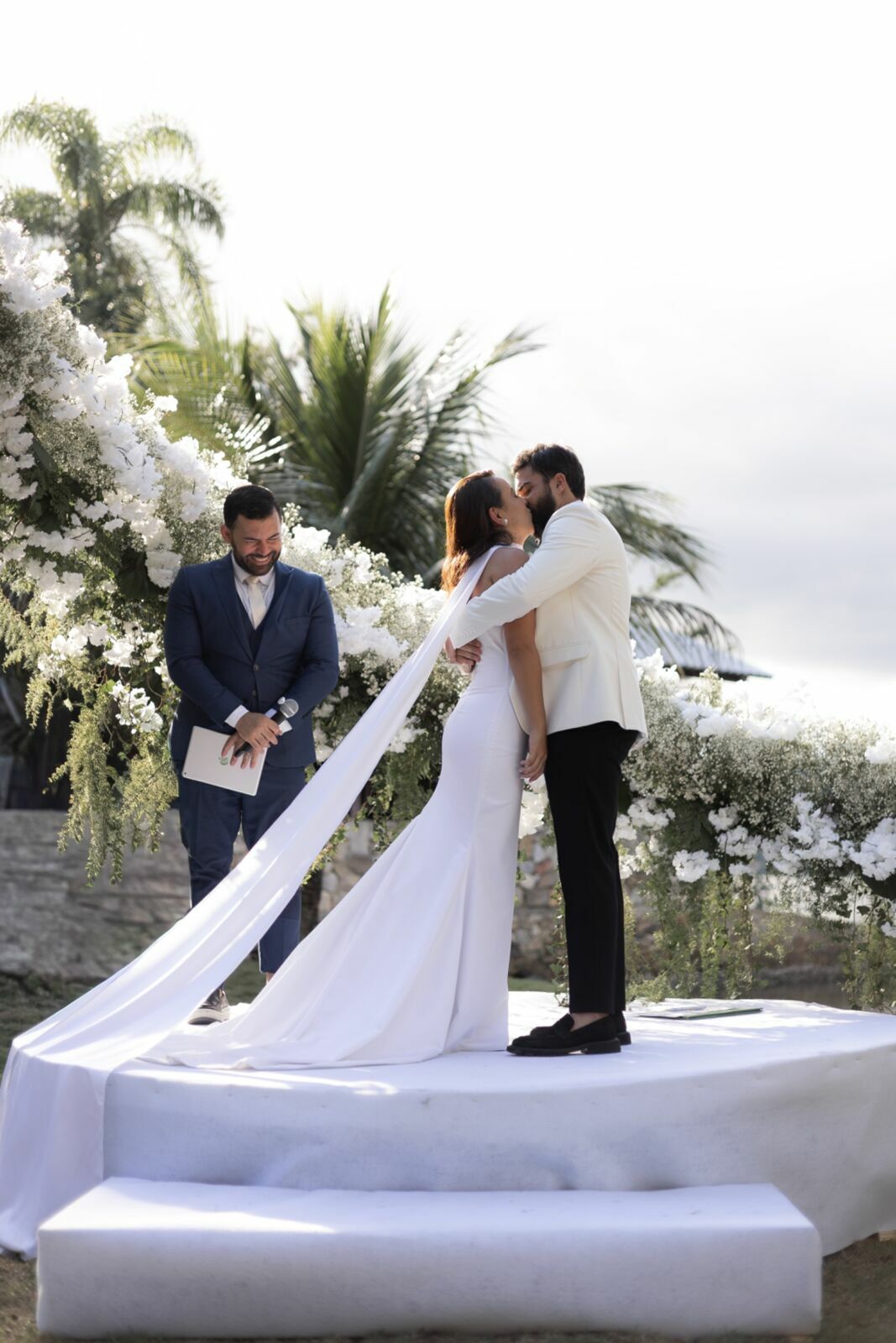 Foto CASAMENTO DE GUTO E ISA | ILHA DA CAEIRA - ANGRA DOS REIS -RJ - Imagem 52
