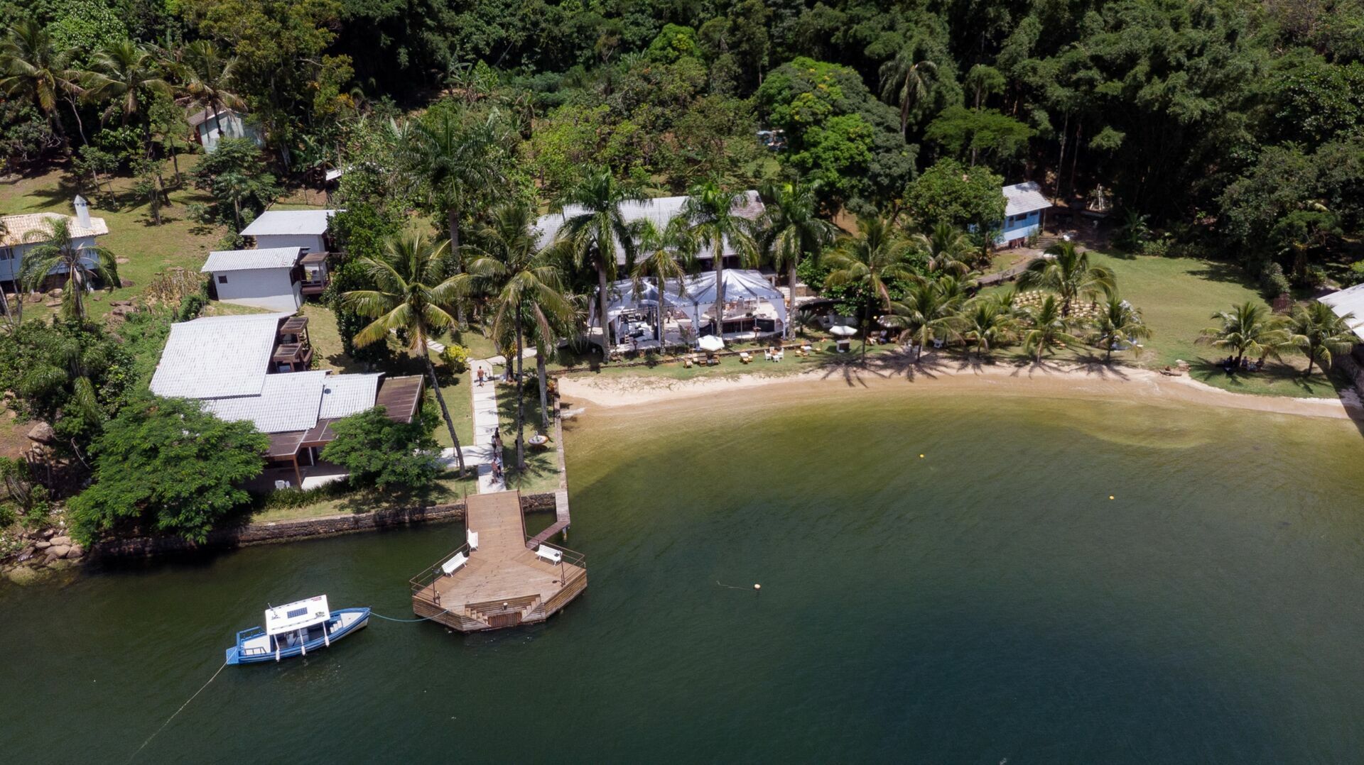 Foto CASAMENTO DE GUTO E ISA | ILHA DA CAEIRA - ANGRA DOS REIS -RJ - Imagem 0