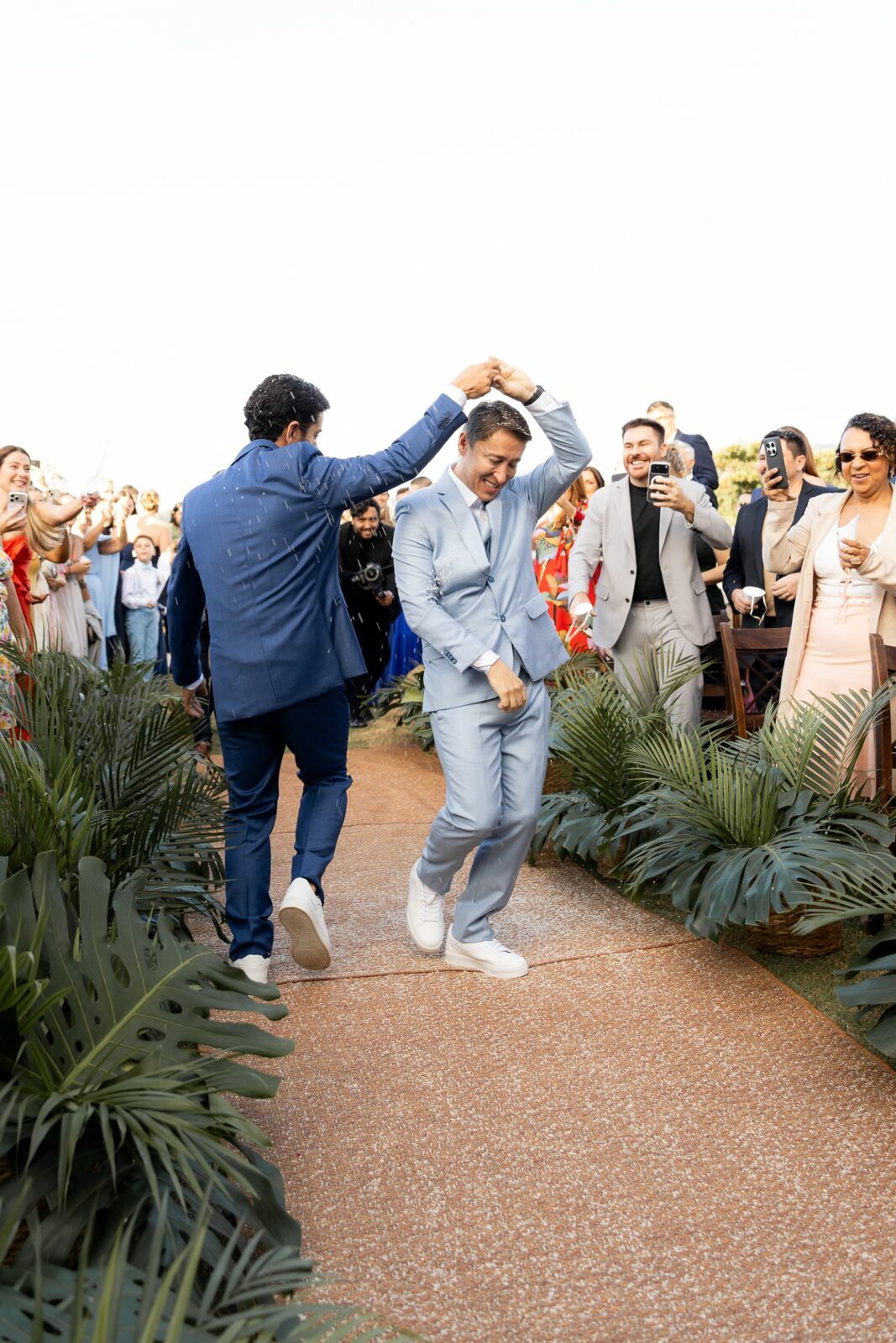 Foto CASAMENTO DE LUIZ E ARTHUR | PARATY | RIO DE JANEIRO - Imagem 77