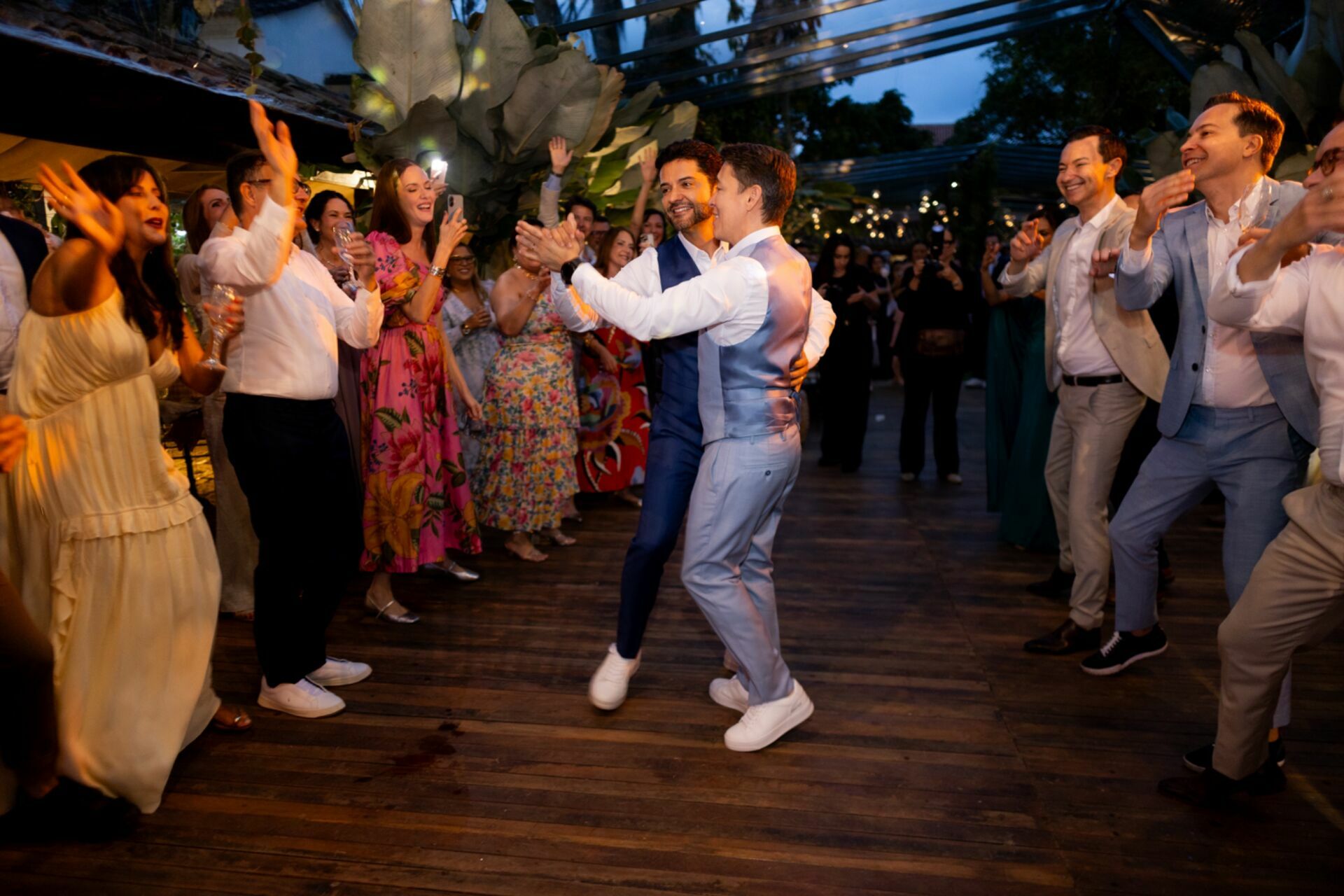 Foto CASAMENTO DE LUIZ E ARTHUR | PARATY | RIO DE JANEIRO - Imagem 91